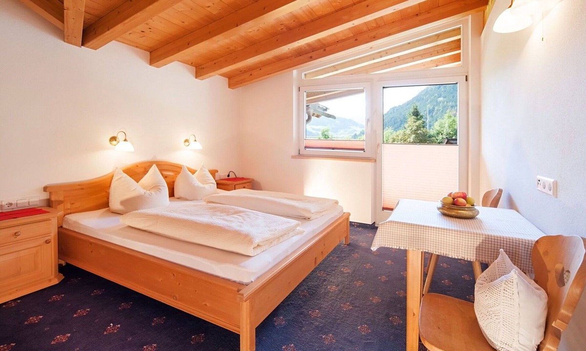 Distelberg Apartment | Nice apartment for 8 people with WIFI, TV and balcony
