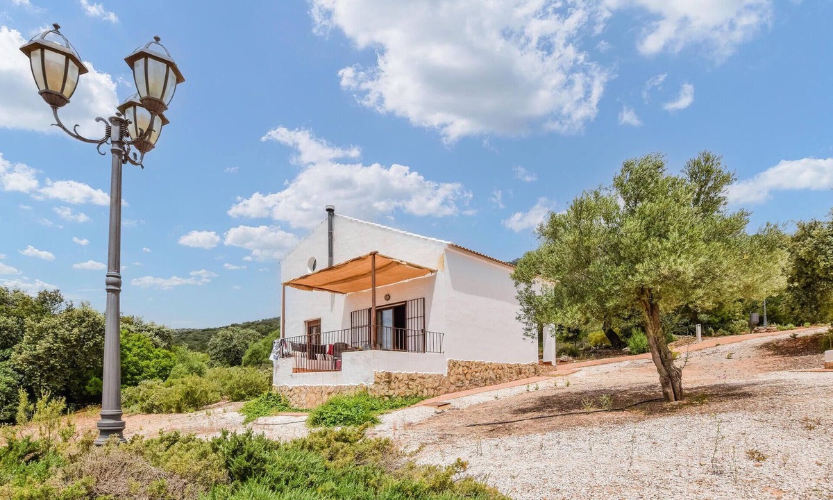 Estepa House | Nice home in Estepa with WiFi