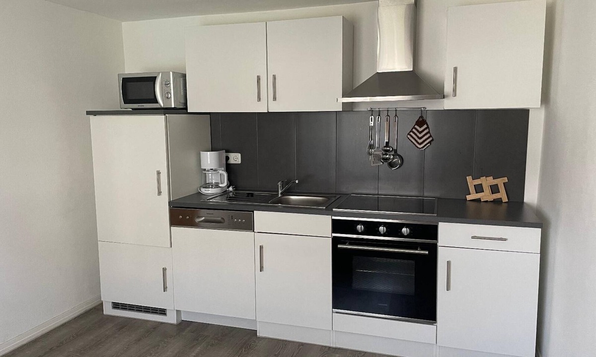Zwolfhauser Apartment | Nichtraucherwohnung mit Zugang zum Garten für 2 Erwachsene mit Kind