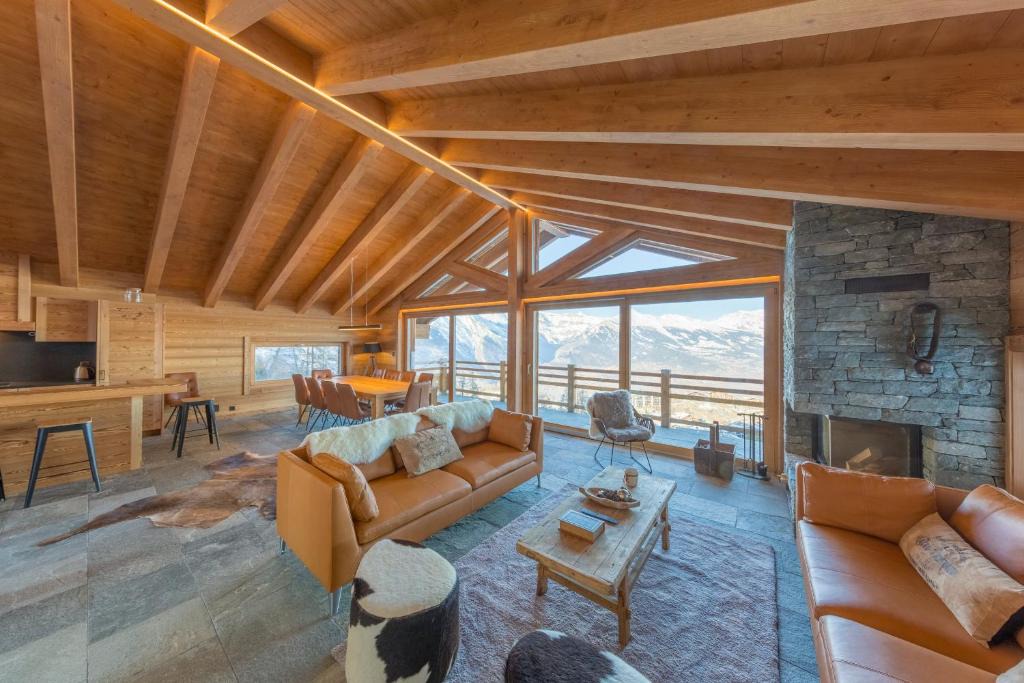 Nendaz Ski Chalet | Oak Tree Chalet - on the ski slope - luxury!