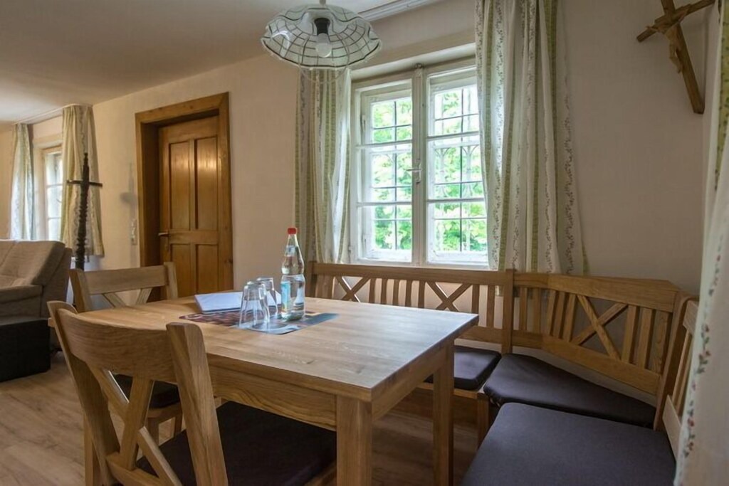 Passau Apartment | "Old but romantic" holiday home with a spacious balcony
