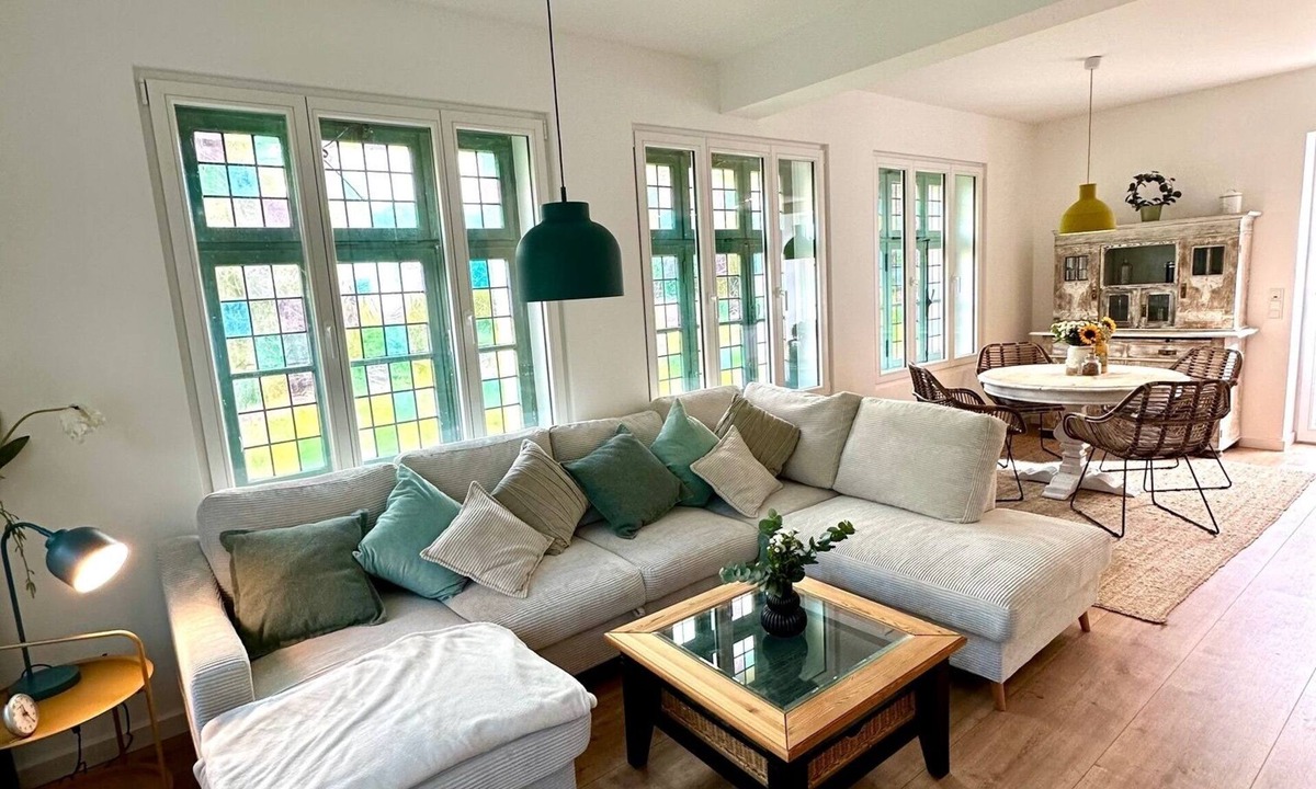 Ruppichteroth House | On the outskirts of Cologne, a historic little country house with real hygge charm!