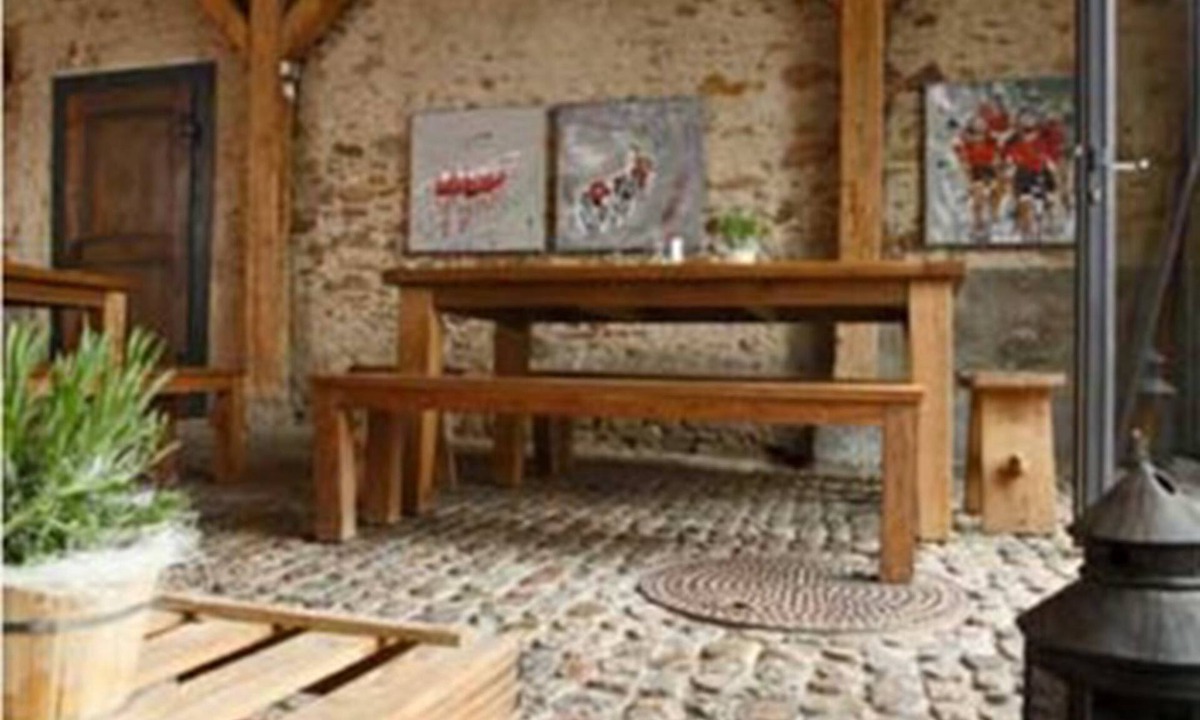 Heitersheim Hotel | OX Hotel Café Bar Restaurant