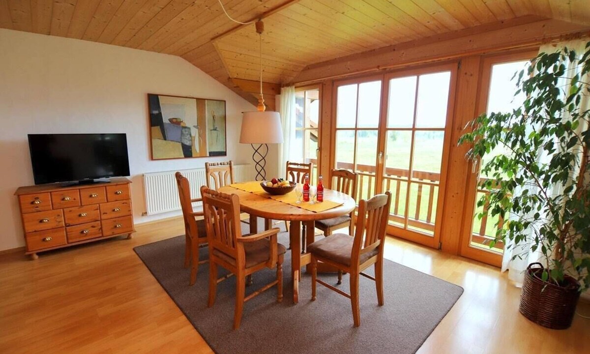 Grafenaschau Apartment | Panoramic guest house with unique mountain views