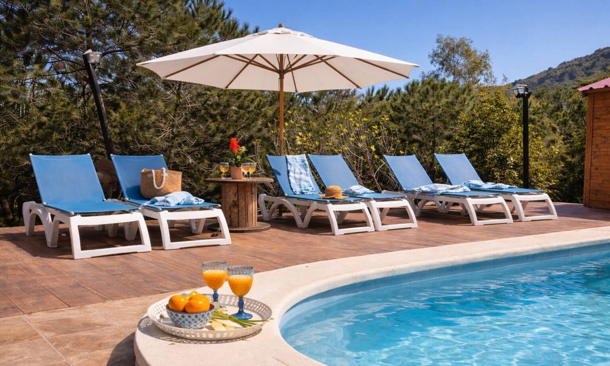 Casabermeja Cottage | Peaceful Gated Home, Fast Wifi for Remote Work, Private Pool, BBQ, Kids Area