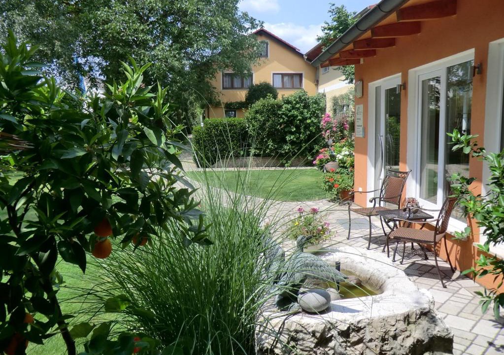 Kelheim House | Pension Carlbauer