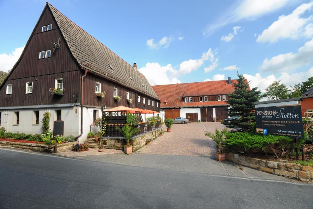 Dorf Wehlen House | Pension Stettin