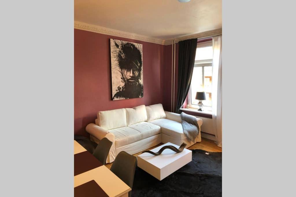 Mitte Apartment | Perfekter Altbaucharme in zentraler Lage !