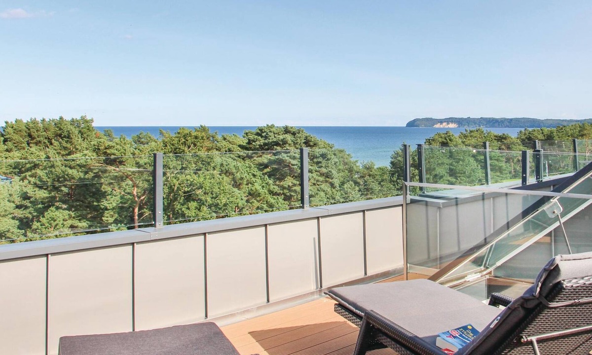 Prora Apartment | Pet friendly apartment in Binz with house sea view