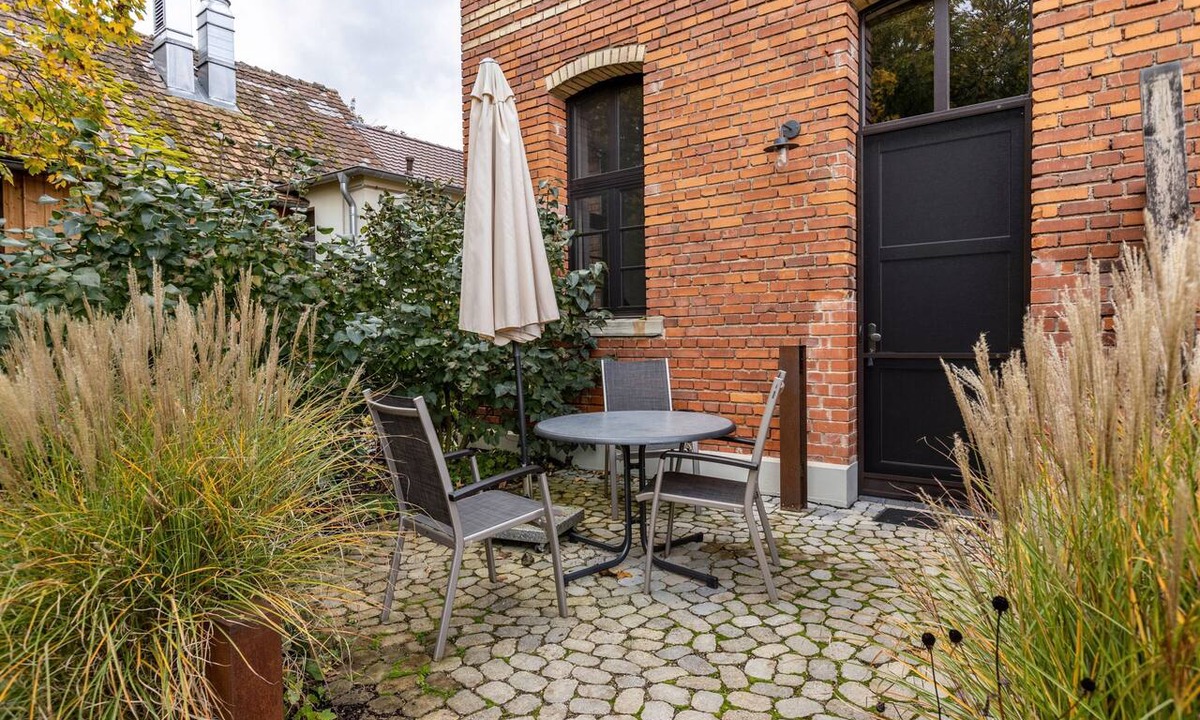 Reichenau Apartment | Premium Apartment 'Fässle' with Private Terrace, Shared Garden and Wi-Fi