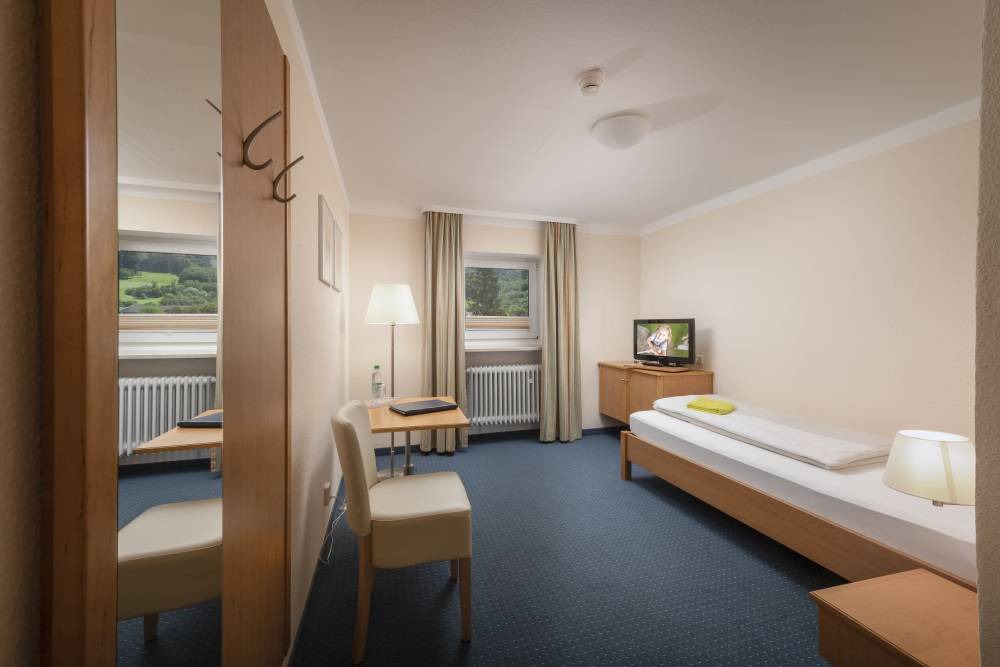 Bernau am Chiemsee Resort | Private room ∙ 1 guest