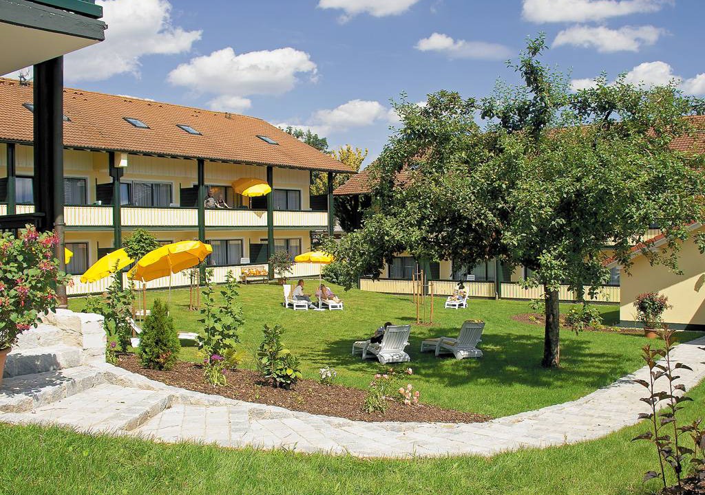 Bad Birnbach Resort | Private room ∙ 1 bedroom ∙ 2 guests