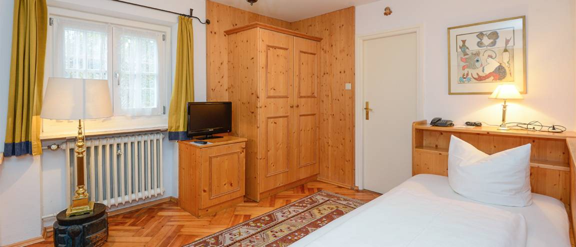 Oberschonau Resort | Private room ∙ 1 guest