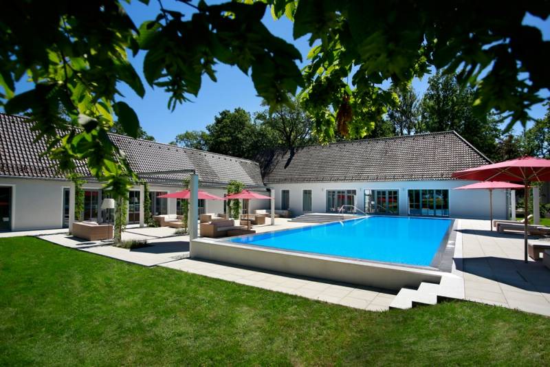 Maxlrain Resort | Private room ∙ 2 guests