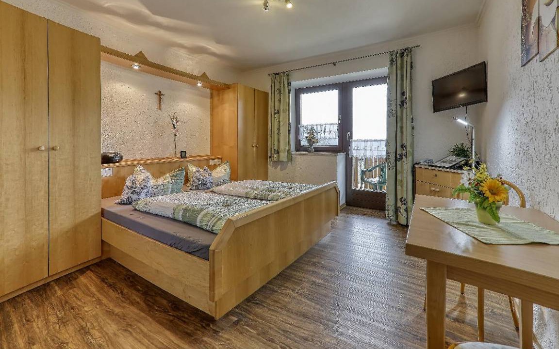 Maibrunn Resort | Private room ∙ 2 guests