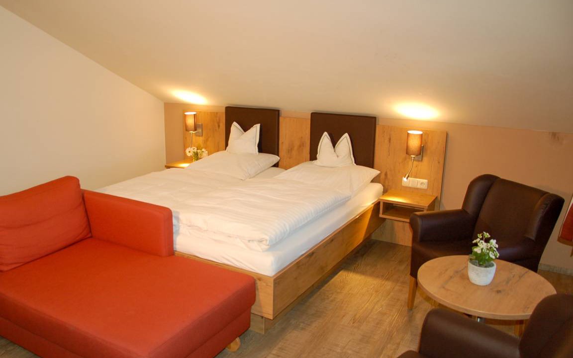 Fridolfing Resort | Private room ∙ 2 guests