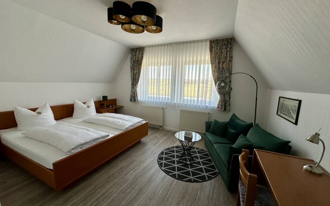 Wipfeld Resort | Private room ∙ 2 guests