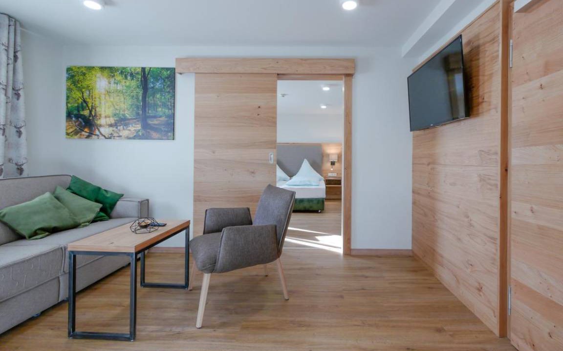 Haus im Wald Resort | Private room ∙ 4 guests