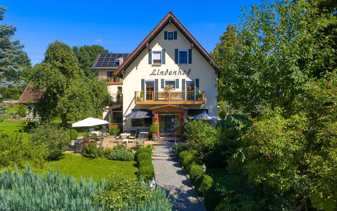 Vohenstrauss Resort | Private room ∙ 2 guests