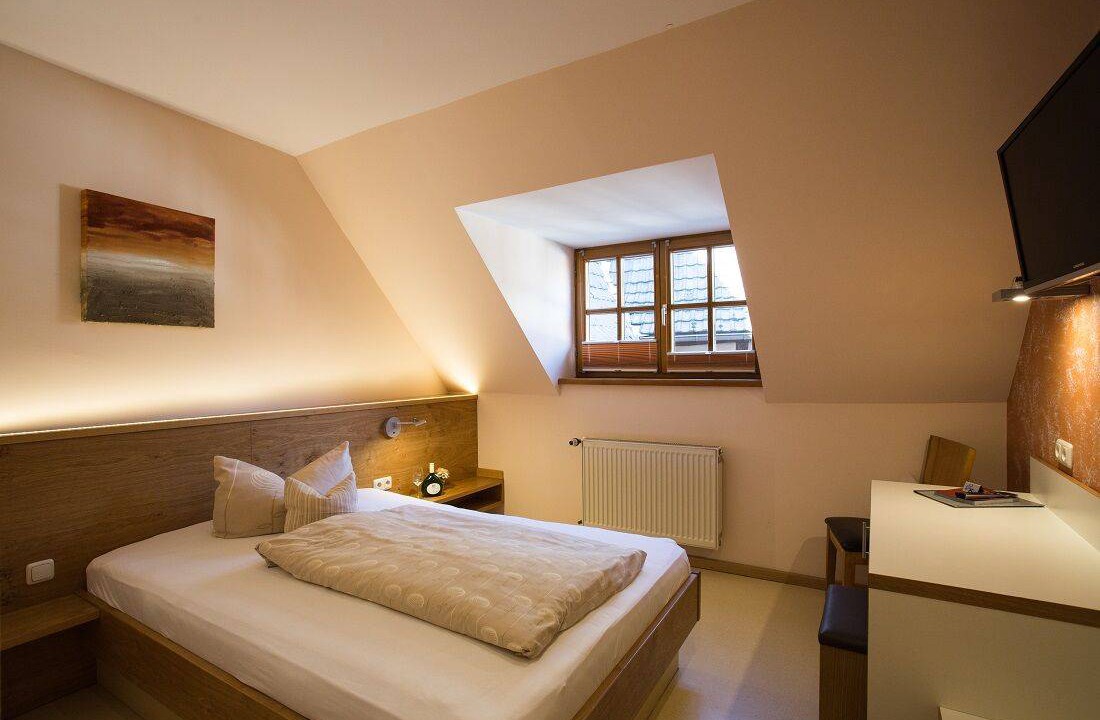 Prichsenstadt Resort | Private room ∙ 1 bedroom ∙ 2 guests
