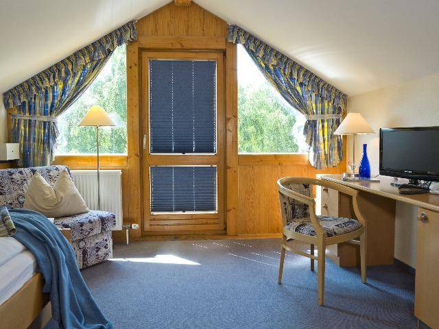 Safferstetten Cabin | Private room ∙ Einzelzimmer