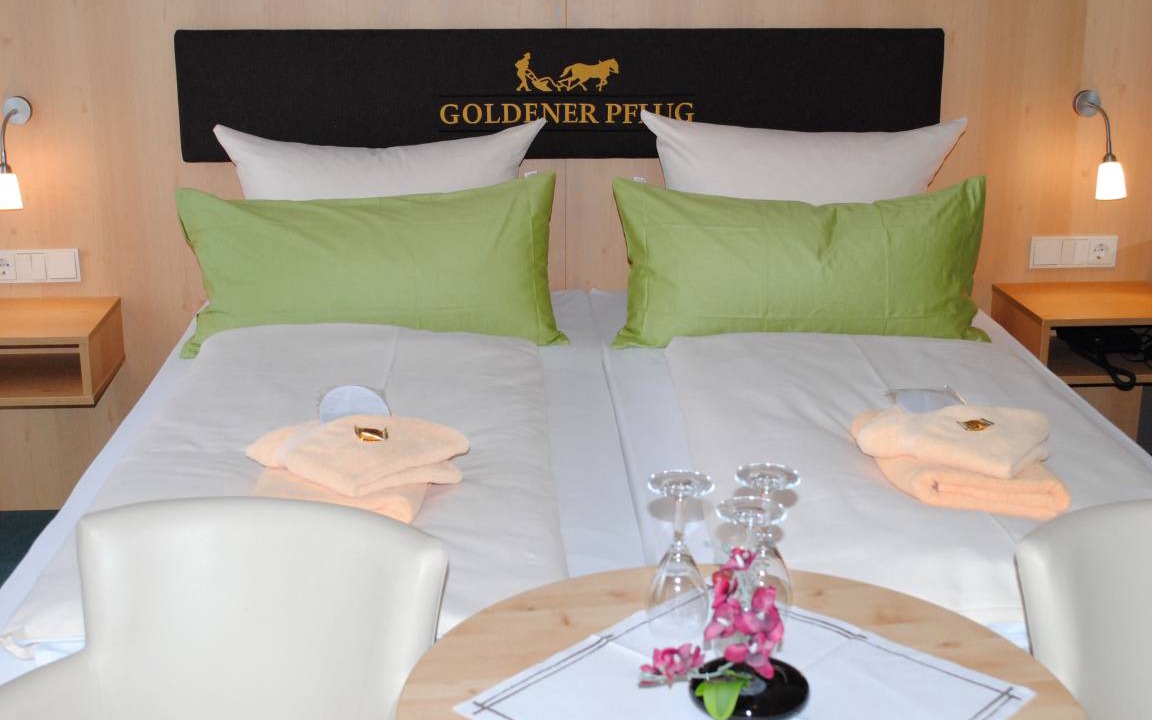 Umrathshausen Resort | Private room ∙ 3 guests