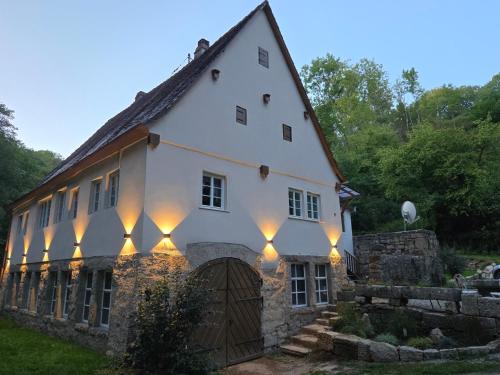 Hartershofen House | Privates Ferienhaus mit Sauna und Garten I Alleinlage im Taubertal bei Rothenburg I Tauberblick Obere Walkmühle