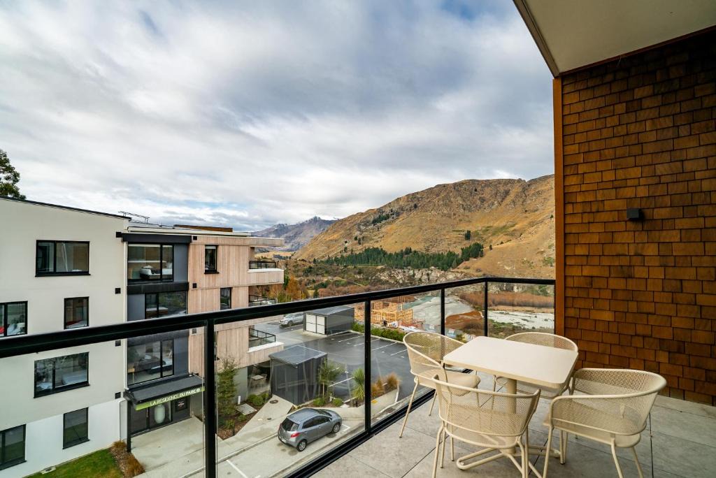 Arthur's Point Apartment | Queenstown Mountain Heaven - Arthurs Point Holiday Apartment
