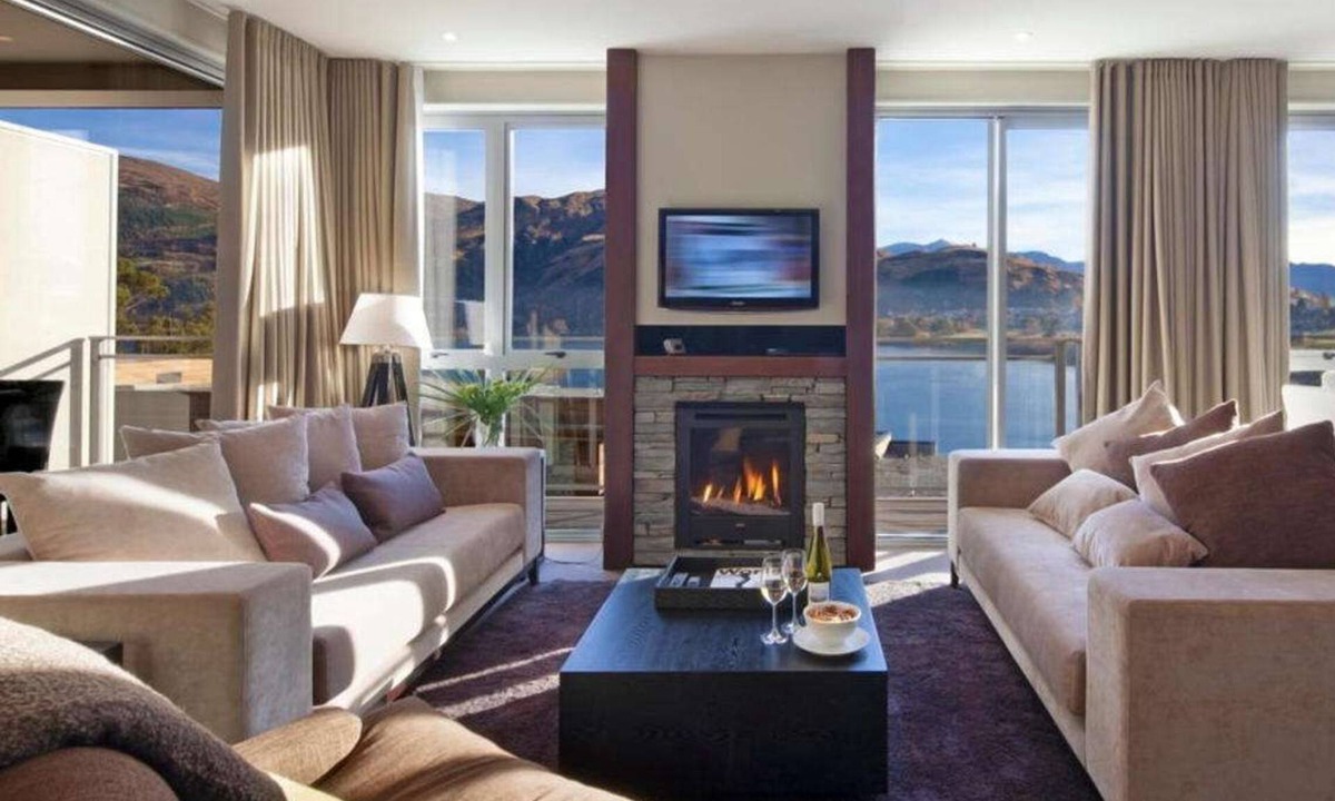 Kelvin Heights Apartment | Queenstown Village Apartments