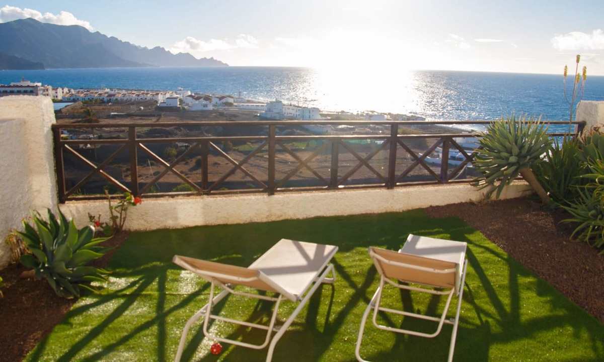 Agaete Apartment | Quiet apartment with panoramic terrace