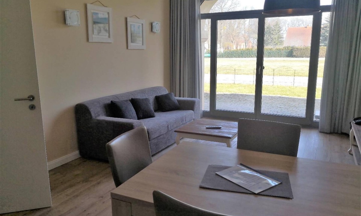 Stolpe Apartment | Remise Oleander RE-06 on Usedom - Comfortable vacation apartment with terrace - The
