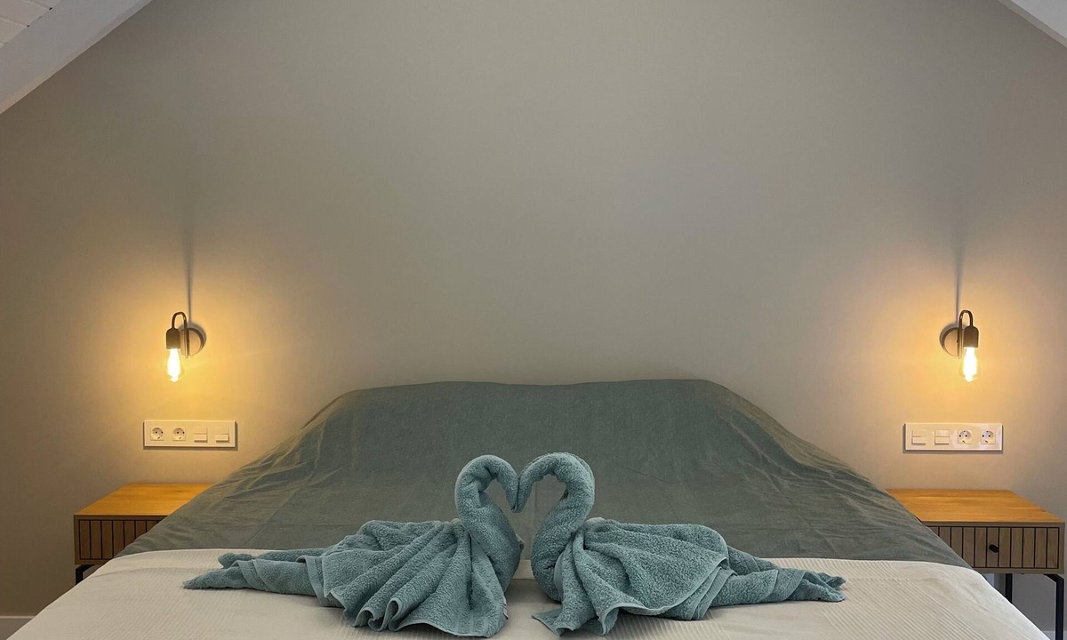 Pizarra House | Renewed casa rural in the Andalusian countryside, 30 min from Malaga!