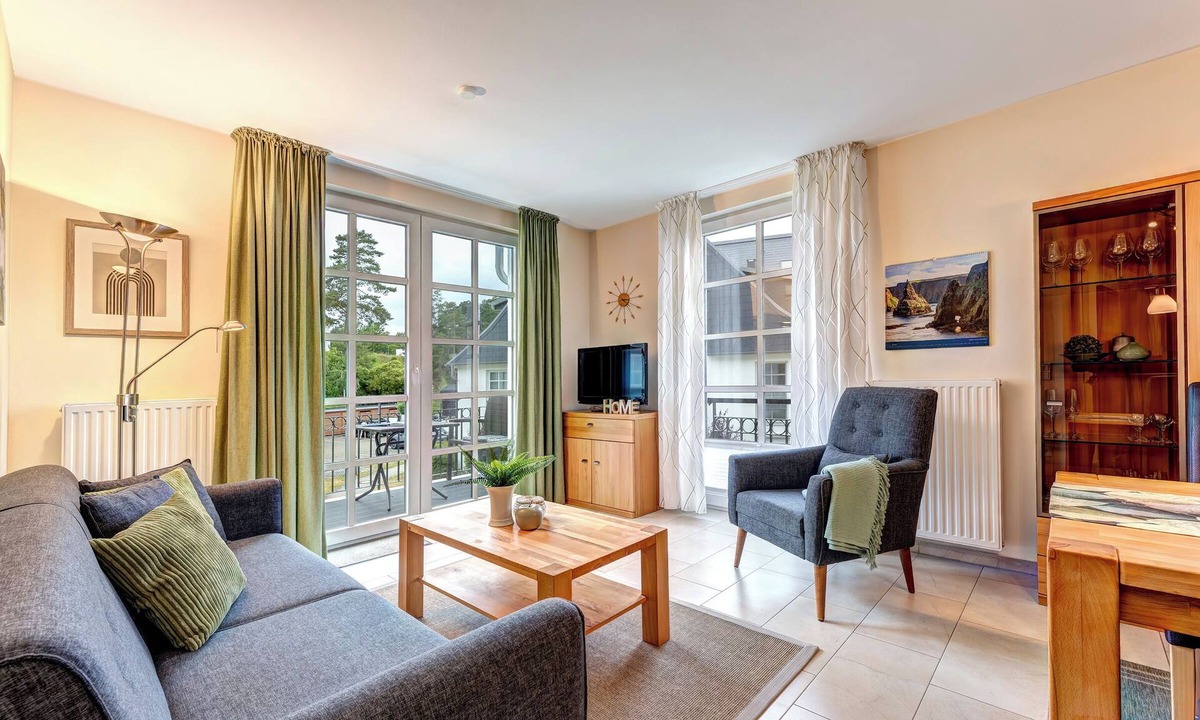 Balm Apartment | Residenz am Balmer See, apartment 11 in Balm - 4-star luxury, spacious living
