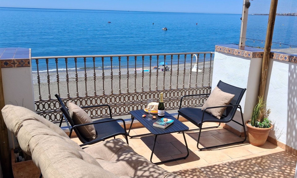 Algarrobo House | Retiro de Playa beachfront stay, direct beach access, near amenities