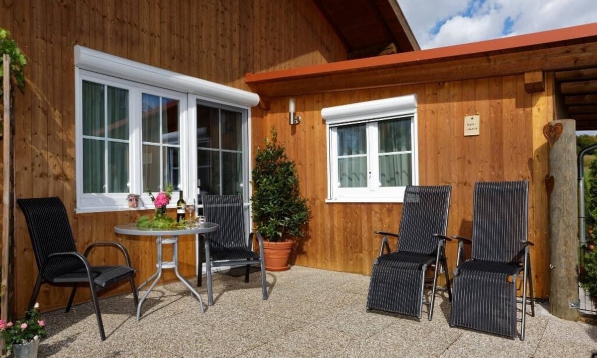 Thurmansbang Apartment | Romantisches Ferienhaus mit Terrasse für den Urlaub zu zweit!