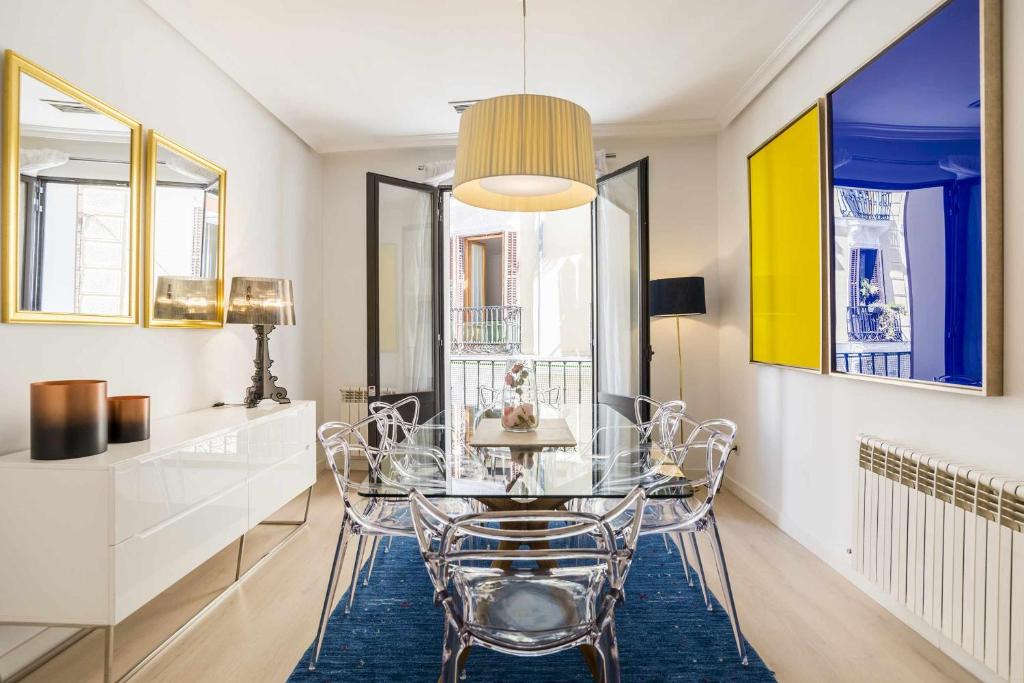 Palacio Apartment | Royal Palace by SkyKey