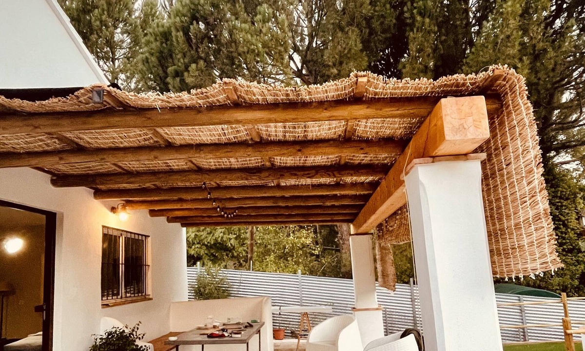 Cazalla De La Sierra Cottage | Rural house 3 minutes from the greenway
