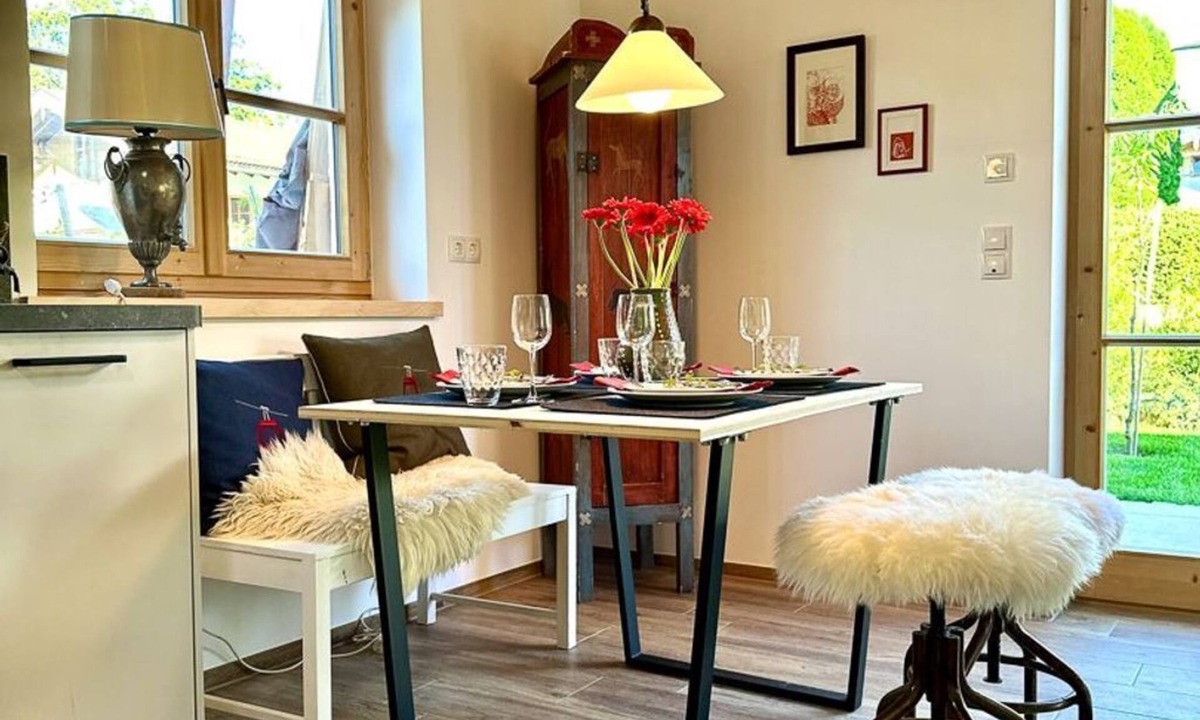 Egern Apartment | s' Große - Die Zwei Chalets am Tegernsee