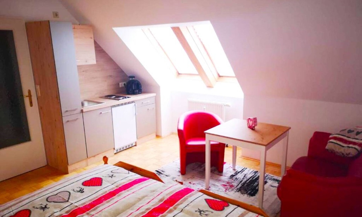 Sankt Johann am Tauern Apartment | Sank Johann am Tauern Studio A - Gemütliches Ferienstudio in der Steiermark