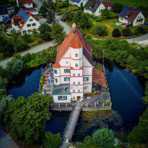 Schwenningen House | Schloss Kalteneck