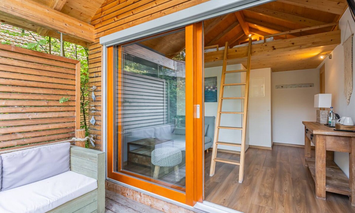 Jetzendorf Apartment | Sea lodges on our own lake