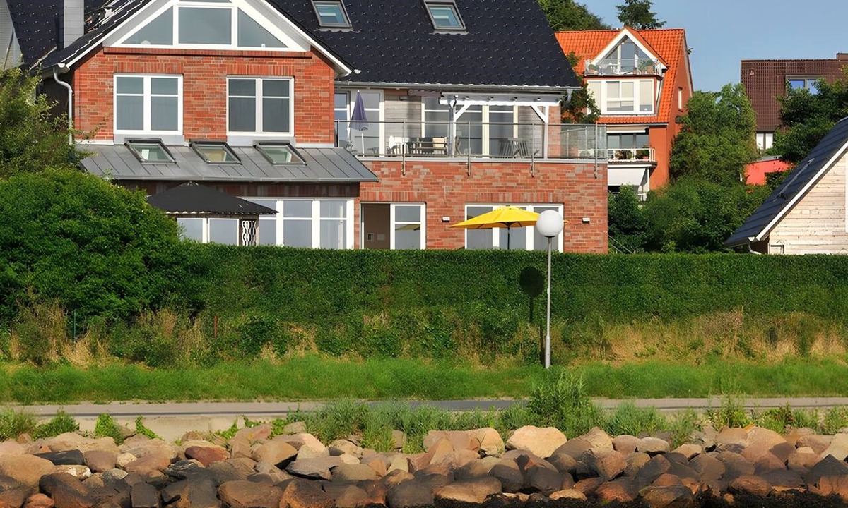 Heikendorf Apartment | Sea View Apartment for 4 Guests on the Kiel Fjord