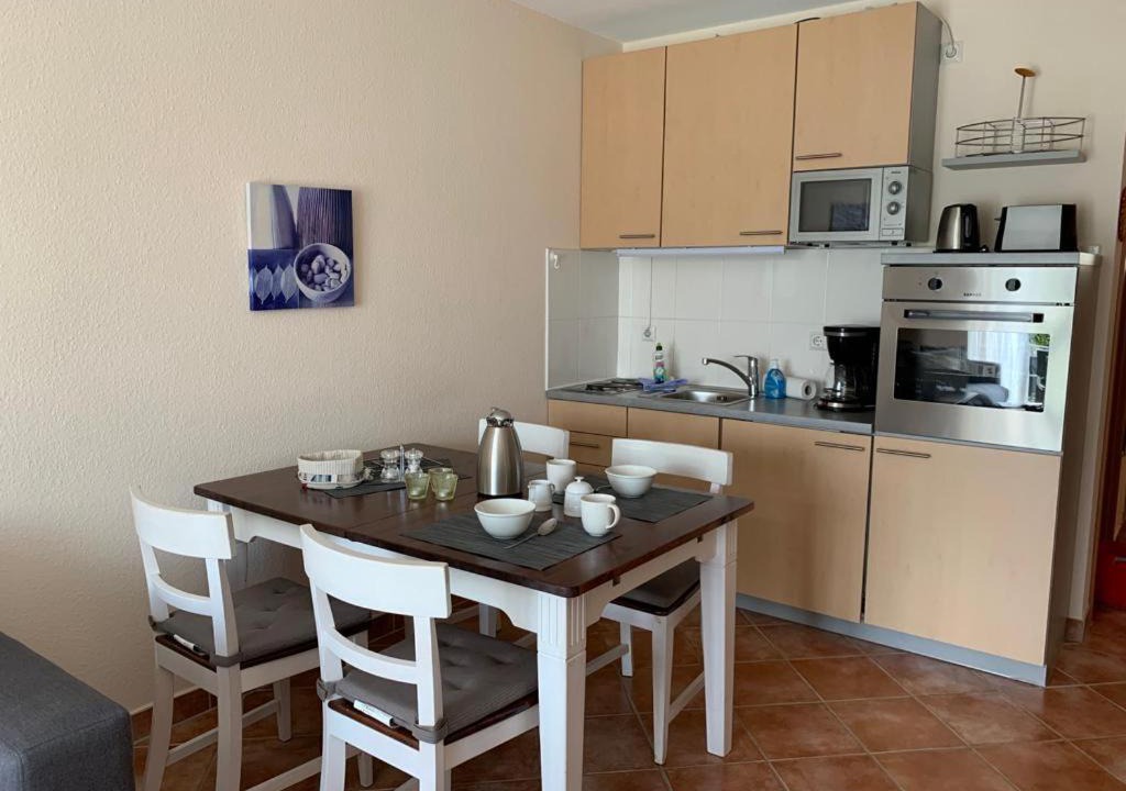 Oertzenhof Apartment | Seerose