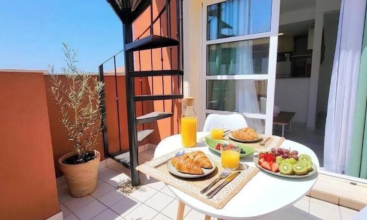 Las Lagunas Apartment | Sol Suites Apartments: Penthouse Apartment