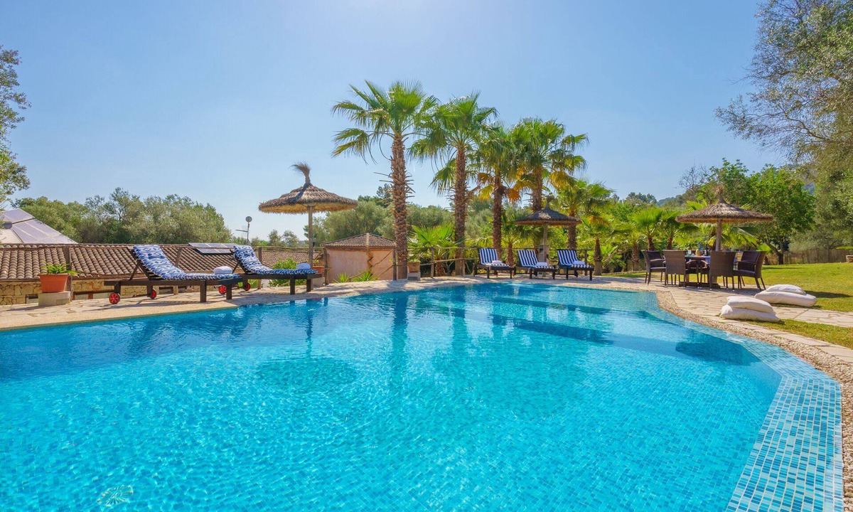 Petra House | Son Monserrat, fantastic for two families.