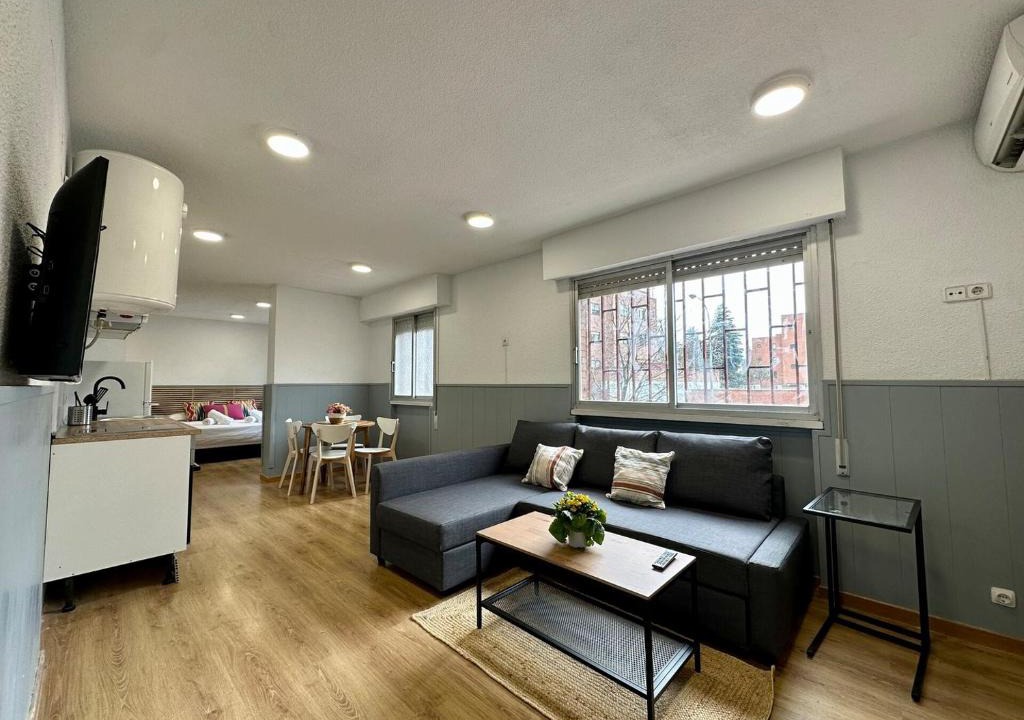 El Salvador Apartment | Spacious and bright 1 bedroom apartment