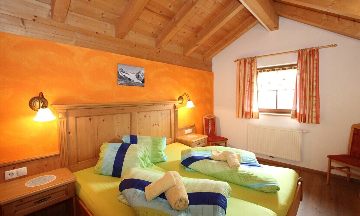 Huben Apartment | Spacious Apartment in Längenfeld