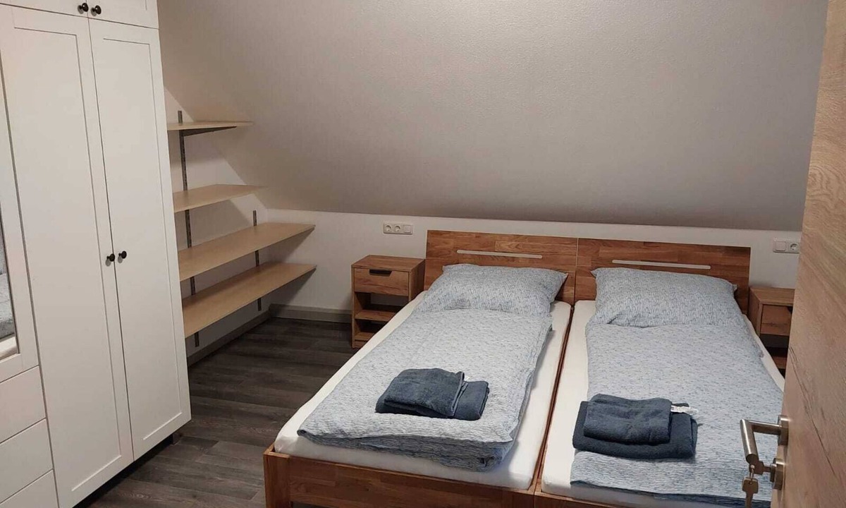 Neunburg vorm Wald Apartment | Spacious vacation apartment (95sqm) with 3 bedrooms