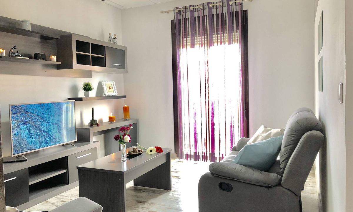 Chipiona Apartment | SPECIAL OFFER! Luxurious Apartment - City Center - Modern - Wifi - Garage