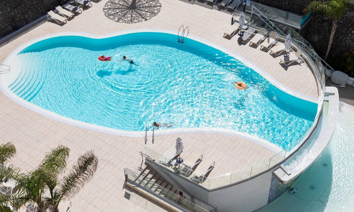 Playa Paraiso Apartment | Spectacular Vacation Home with Sea Views in the Ocean Garden complex
